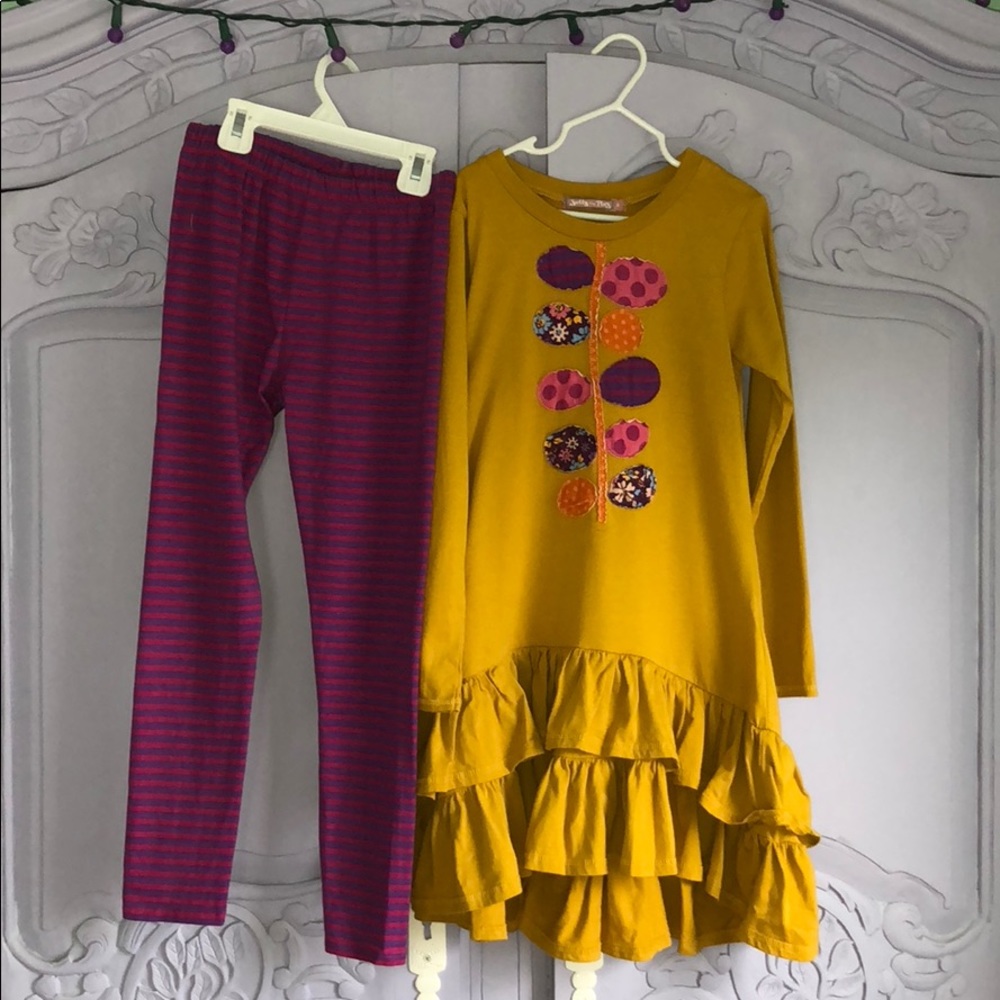 Jelly the Pug Girls 8 top and leggings